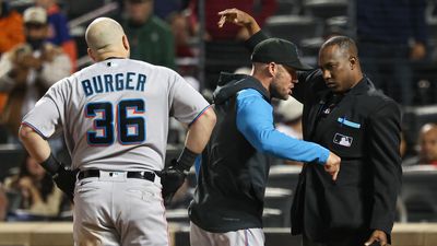 Marlins Manager Rightfully Lost It On Umps After Another Brutal Ruling Against Mets