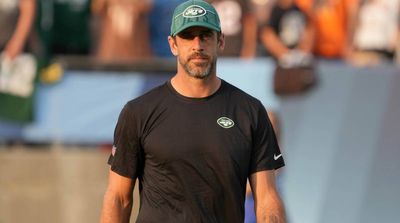 Aaron Rodgers Could Pull a Taylor Swift at Sunday Night’s Chiefs-Jets Game
