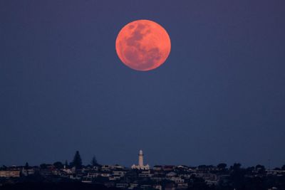 5 breathtaking photos of the supermoon known as the ‘harvest moon’ in 2023