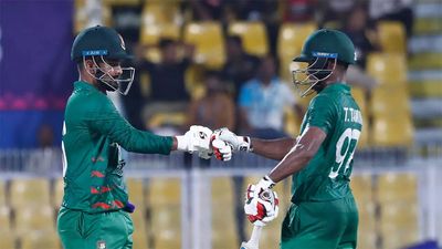 Litton, Tanzid and Mehidy star as Bangladesh down Sri Lanka in World Cup warm-up