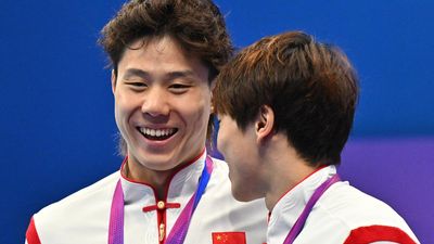 Qin, Zhang star as China send Olympic warning in Asian Games blitz