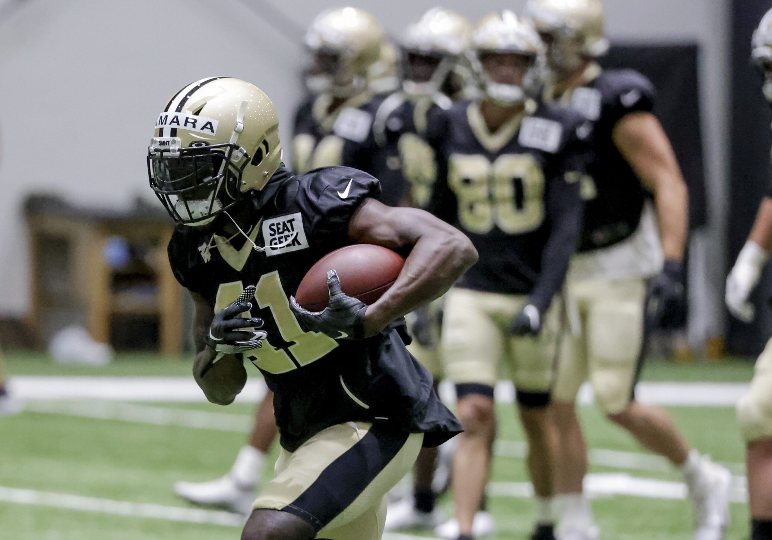 Saints-Falcons Pregame Huddle w/ Demario Davis