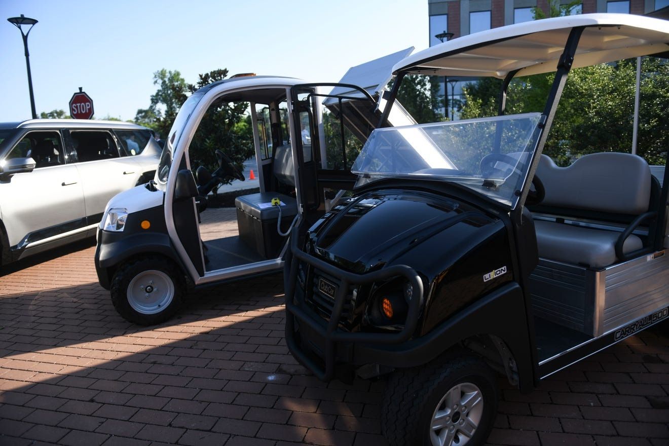 Augusta company’s golf carts use solar recharging…
