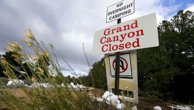 Government shutdown would mean locked gates, furloughed rangers at national parks