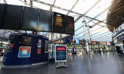 Rail passengers in England face further strike disruption