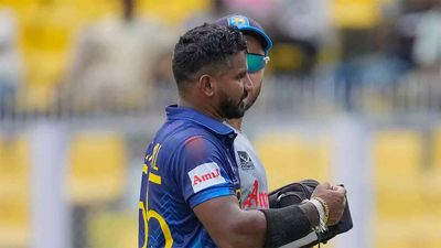 Kusal Perera injury worry for Sri Lanka in loss to Bangladesh