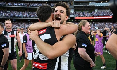 Collingwood claim 16th premiership after edging out Brisbane in classic AFL grand final