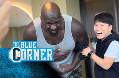Video: UFC champ Zhang Weili punches Shaq, lifts him off ground