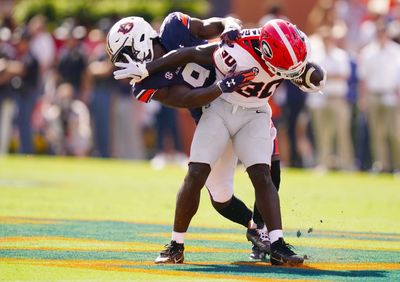 Georgia goes 98 yards to tie Auburn 17-17