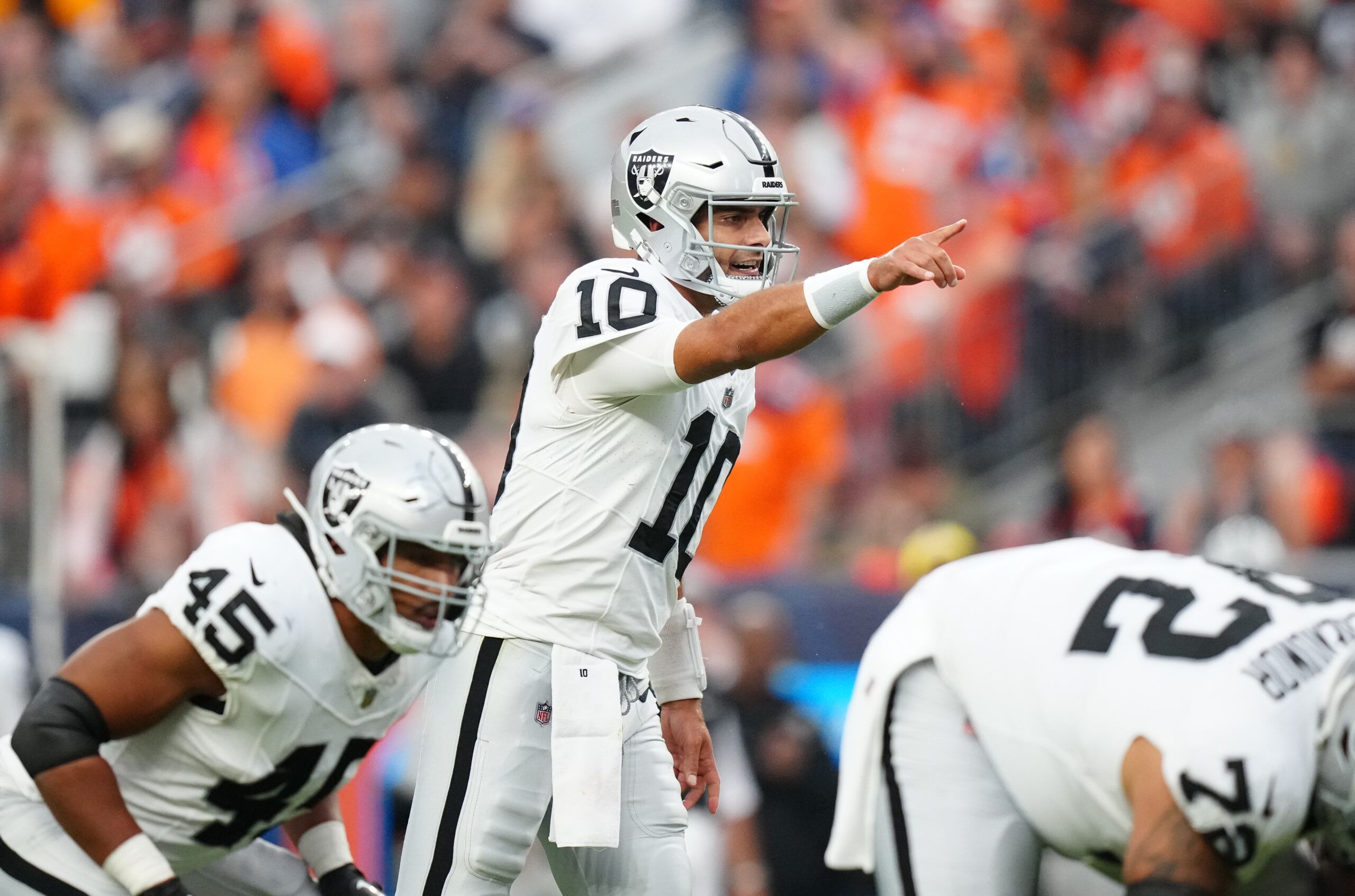 LOOK: Raiders QB Aidan O'Connell's passing chart vs. Chargers