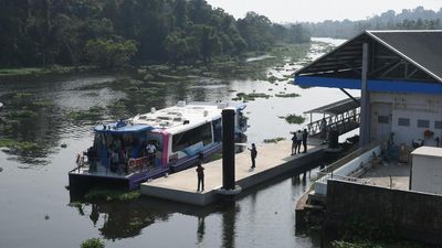 Pact to improve patronage in Kochi Metro, Water Metro getting delayed