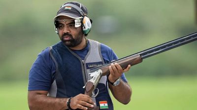 Asian Games: Indian shooters clinch gold and silver in trap shooting team events
