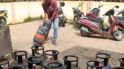 Oil firms raise ATF, commercial LPG prices