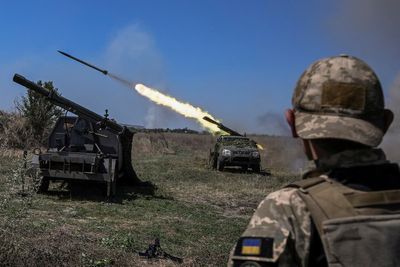 Ukraine-Russia war – live: Top EU diplomat calls for more military aid during Kyiv visit