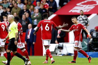 Nottingham Forest earn point against Brentford despite Moussa Niakhate red card