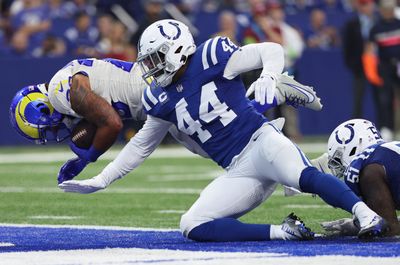 Colts’ Zaire Franklin suffers back injury vs. Rams