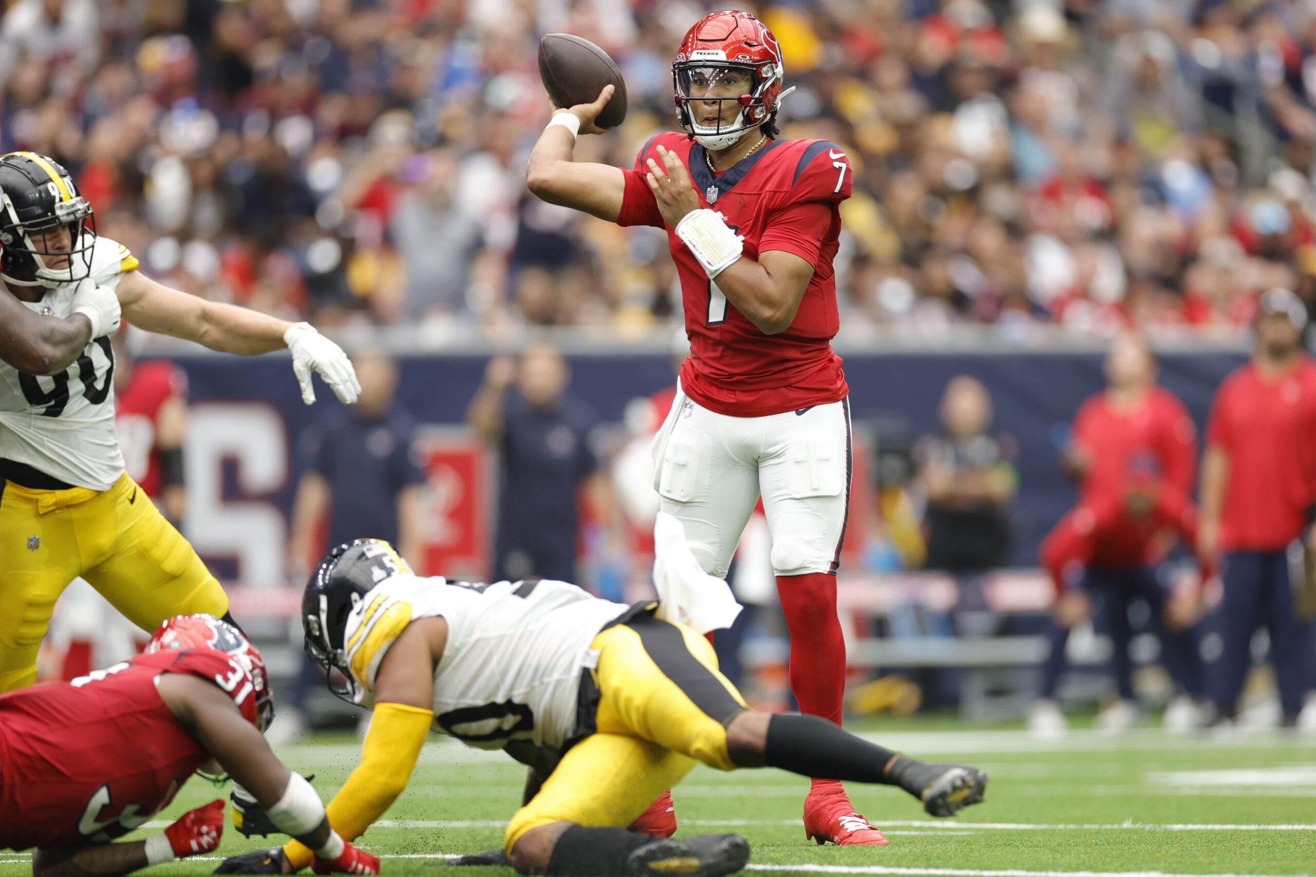 Texans vs. Steelers live blog: J.J. Watt going into Ring of Honor