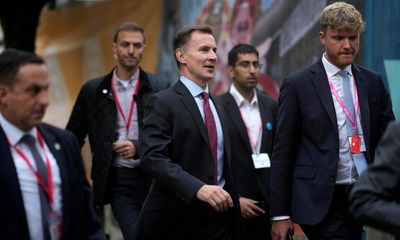 Time to withhold benefits from those who won’t look for work, says Jeremy Hunt