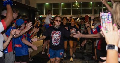 Watch the Knights arrive back to Newcastle after grand final win