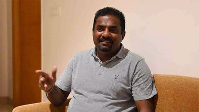 Muttiah Muralitharan picks India as favourites to win World Cup