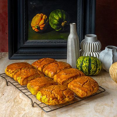 Pumpkin-spice coffee scones recipe by Benjamina Ebuehi