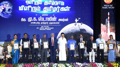 Stalin announces ₹25 lakh each to nine ISRO scientists from T.N.