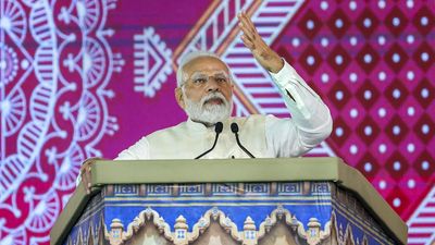 Opposition dividing people on caste lines: PM Modi