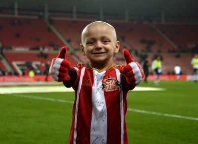 Football fans unite over Bradley Lowery taunt with heartfelt messages