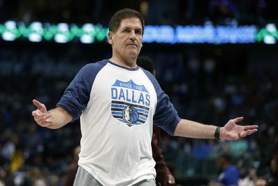 Mark Cuban reacts to journalist baiting NFL star Chris Jones