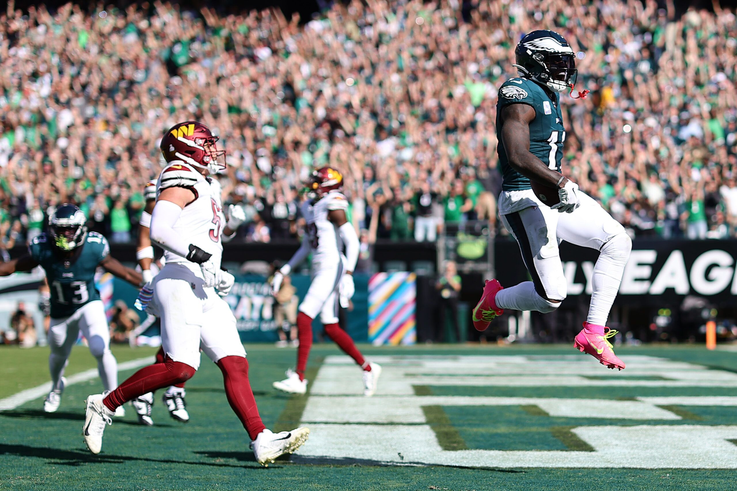 Instant analysis of Eagles thrilling 34-31 win over Commanders in