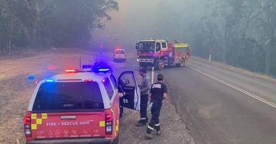 Firefighters battle to gain control of South Coast fire