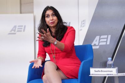 Suella Braverman to ban sex offenders from changing name or gender