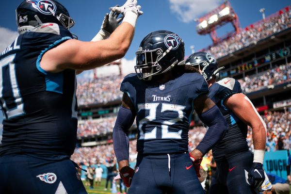 Tennessee Titans designate WR Kyle Philips for return from IR