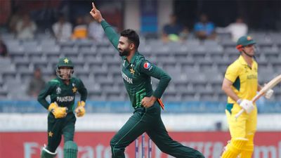 Leg-spinner Usama Mir makes strong case for playing eleven spot alongside Shadab Khan