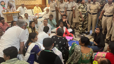 Delhi: TMC leaders detained during dharna at Krishi Bhavan on second day of protest for release of funds to West Bengal