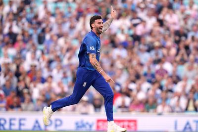 Reece Topley ‘undercooked’ as England prepare for World Cup opener