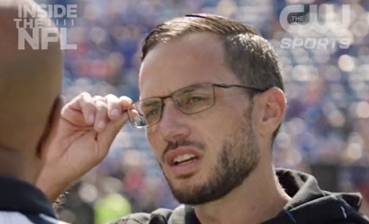 Mike McDaniel’s Mic’dUp Conversation With Ref About…