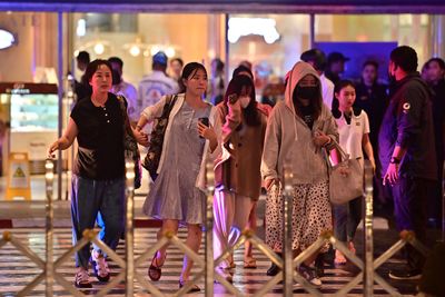Teen faces murder charge for Thailand shopping mall shooting spree