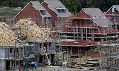 UK housebuilders save billions as government delays low-carbon rules