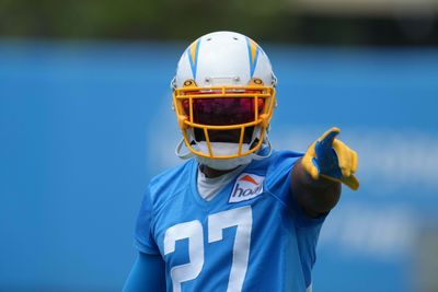 Report: Patriots pull off shocking trade for Chargers CB J.C. Jackson