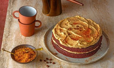 Coffee, cinnamon and chocolate cake recipe