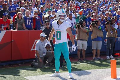 Dolphins remain in Top 5 in Touchdown Wire’s Week 5 power rankings