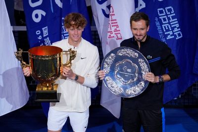 Jannik Sinner overcomes Daniil Medvedev to claim China Open title