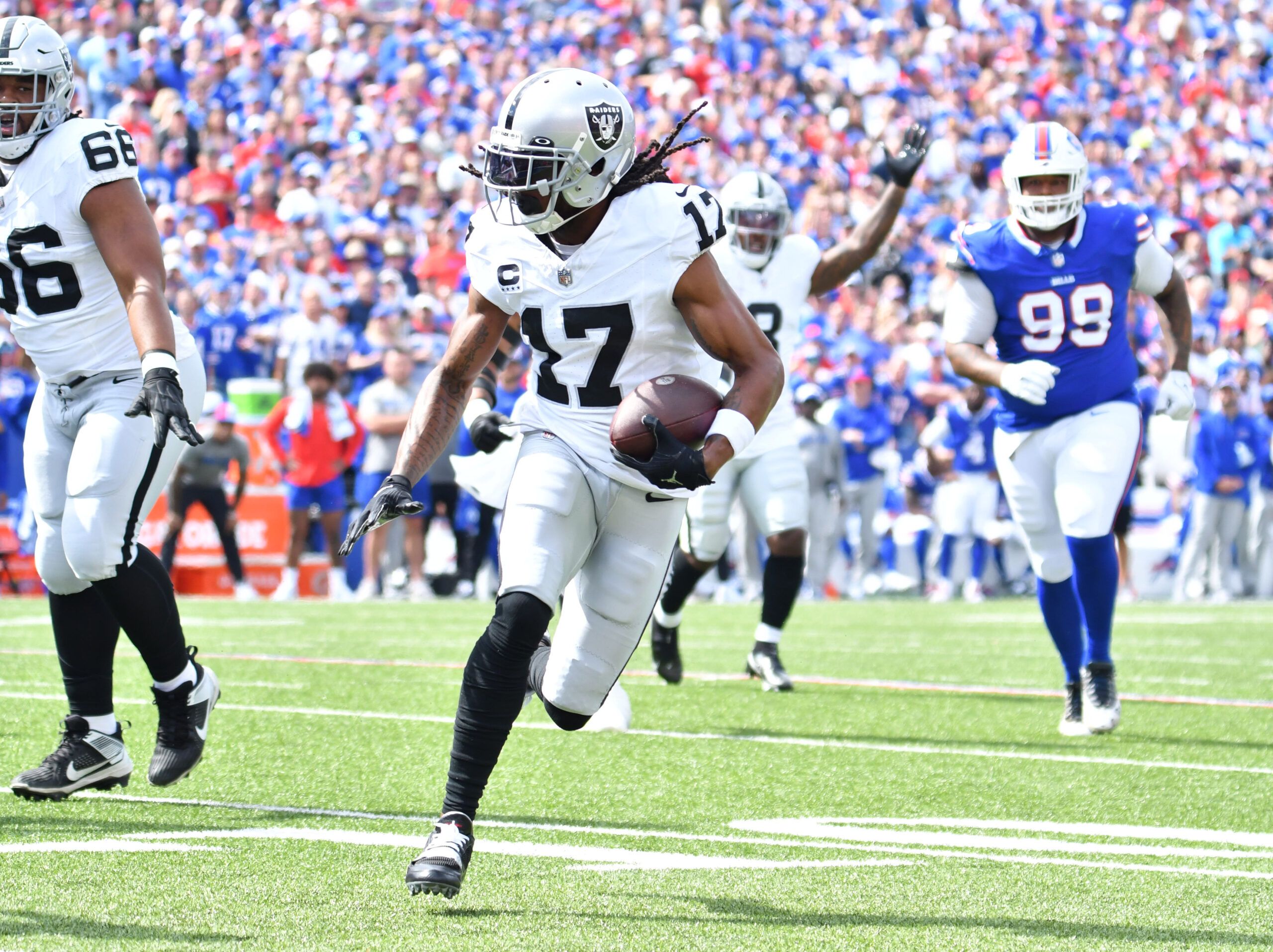 Ballers & Busters for Raiders Week 1 win over Broncos