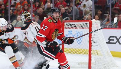 Blackhawks’ Jason Dickinson readjusting to grinder role after last year’s top-six cameo