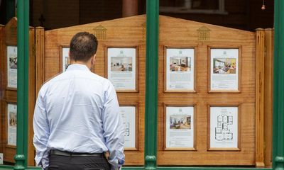 Supply shortages and mortgage rate rises push UK rents to highest point ever