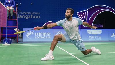 Asian Games | Prannoy battles to ensure a medal, Sindhu bows out in quarterfinals