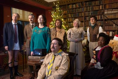Ghosts to return for surprise Christmas special finale