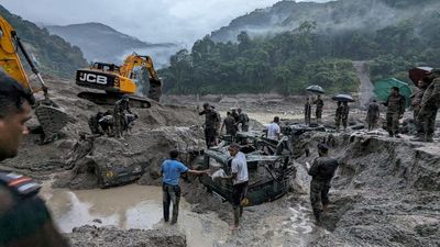 Sikkim flash floods | Search continues for 22 missing Army personnel