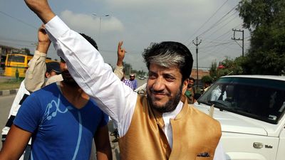 Centre bans Shabir Shah’s outfit for five years